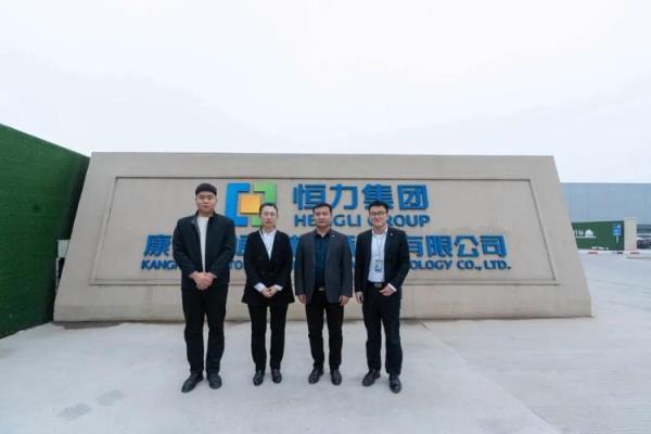 长信科技是国企吗